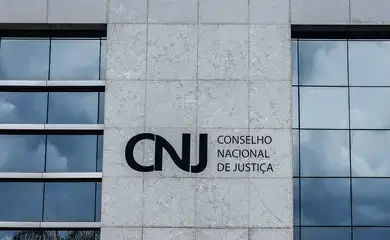 CNJ.webp