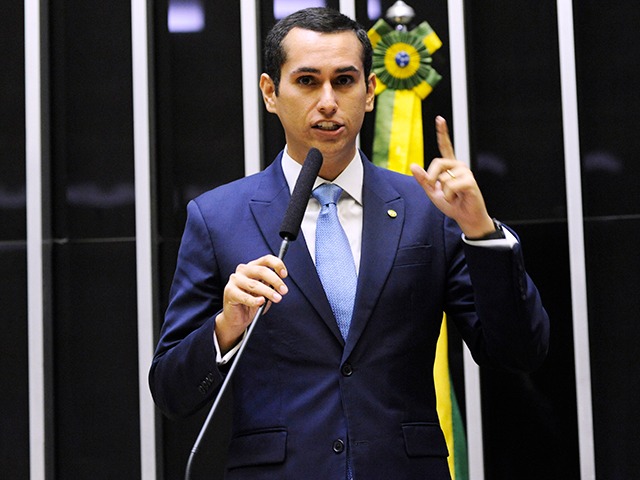 Deputado federal Domingos Neto (PSD-CE), presidente da CMO 2027