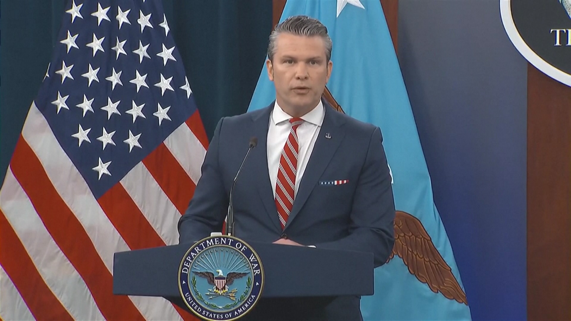 hegseth_1.jpg
