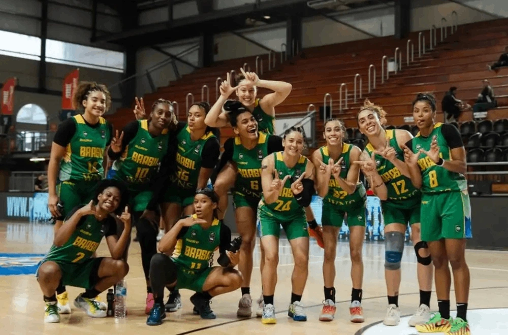 Brasil vence o Chile na estreia do Sul-Americano de basquete feminino